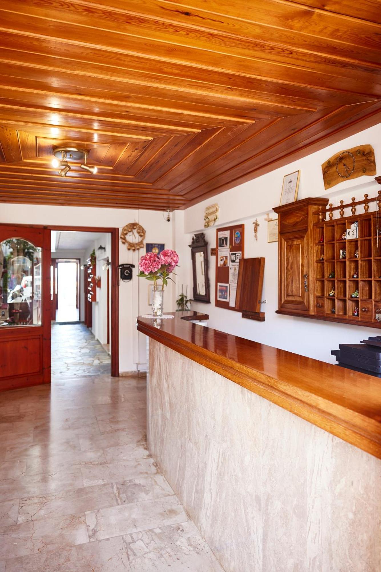 Vlachakis Hotel Сталіда Екстер'єр фото